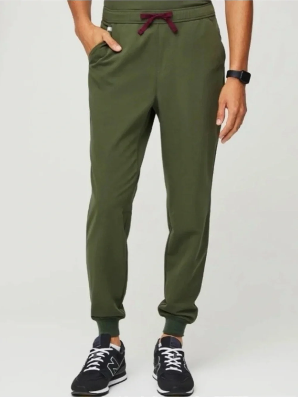 Figs Men's Limited Edition Tansen Joggers scrub pants in Dark Olive